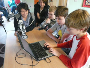 Children learning about LEGO Mindstorms at CCC