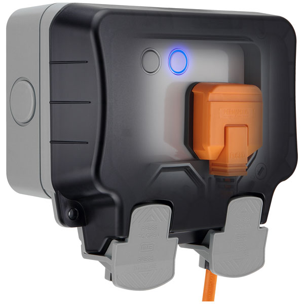 BG WPB21 IP55 Weatherproof Switch & Socket Combination Unit