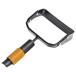 Fiskars 1000738 QuikFit Weed Hoe 15.5cm Carbon Steel Head 358g Red Dot Award