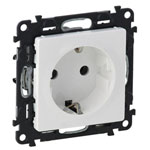 Legrand 753109 Valena Life Socket 16A Child-Proof Ultra White