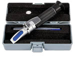 PCE Instruments PCE-032 Refractometer Auto Temp Comp for Juices & Wine
