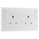 BG 822DPOB White Nexus Moulded Double Switched 13A Power Socket Double Pole