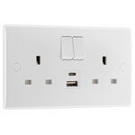 BG 822UAC12 White Nexus Moulded Double Switched 13A Power Socket - USB Charging