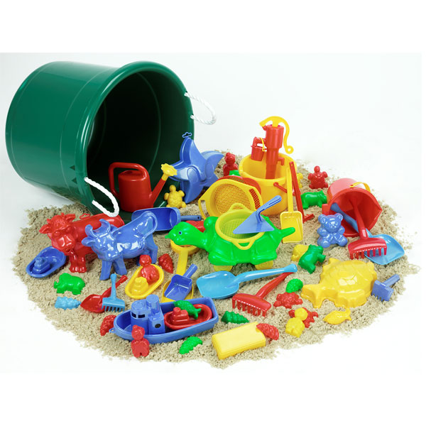 sand and water play toys