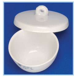 RVFM Crucible Squat Form Porcelain 15ml