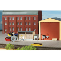 Auhagen 11427 H0 Substation With Accessories