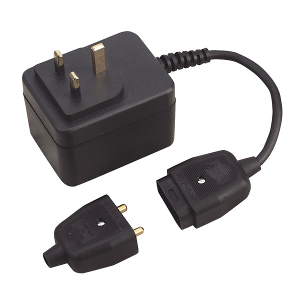 Sealey TR24012/7 Low Voltage Lighting Transformer Plug Type 1 X 25W/12V Rapid Online