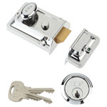 Yale Locks P77 Traditional Nightlatch 60mm Backset Chrome Finish Visi