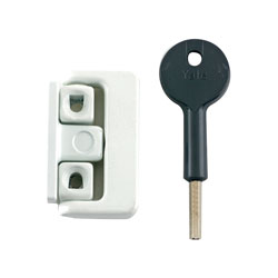 【★安心の定価販売★】 8K101 Locks Yale Window Rapid | Visi Finish White Latch セーフティー