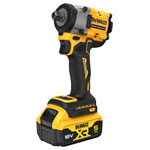 DEWALT DCF922P2T-GB DCF922P2T XR BL 1/2in Impact Wrench 18V 2 x 5.0Ah Li-ion